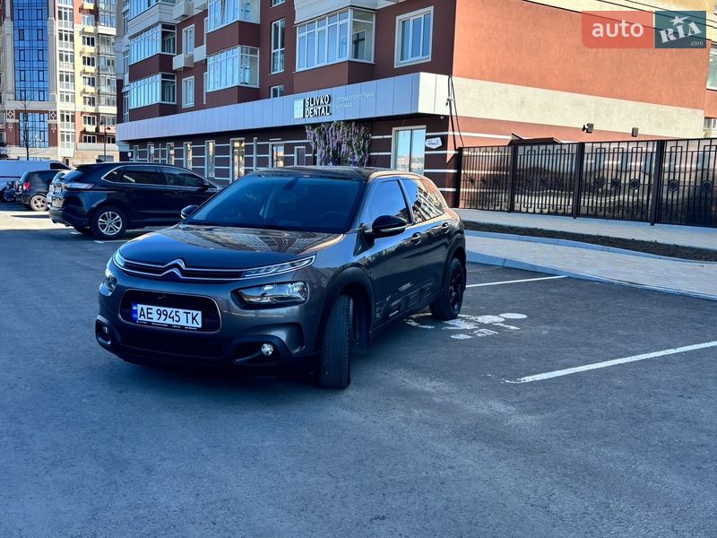 Позашляховик / Кросовер Citroen C4 Cactus 2018 в Умані