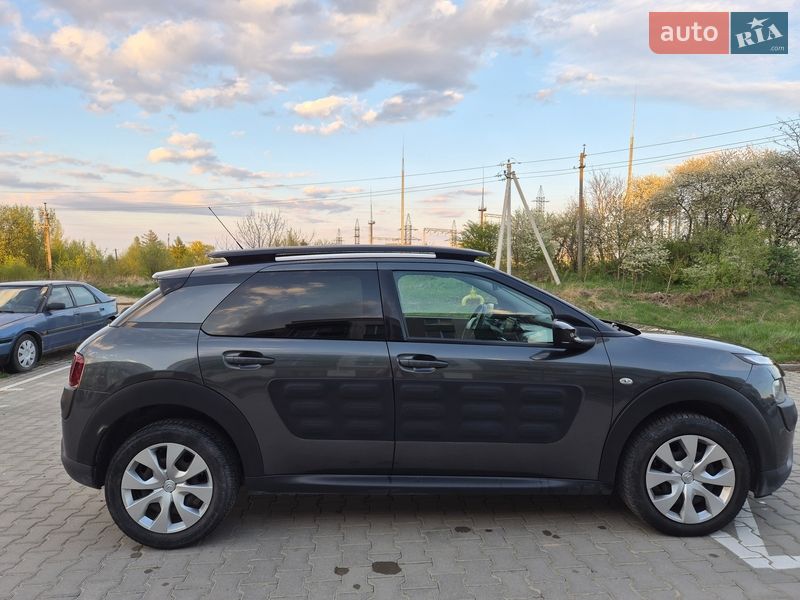 Внедорожник / Кроссовер Citroen C4 Cactus 2016 в Львове