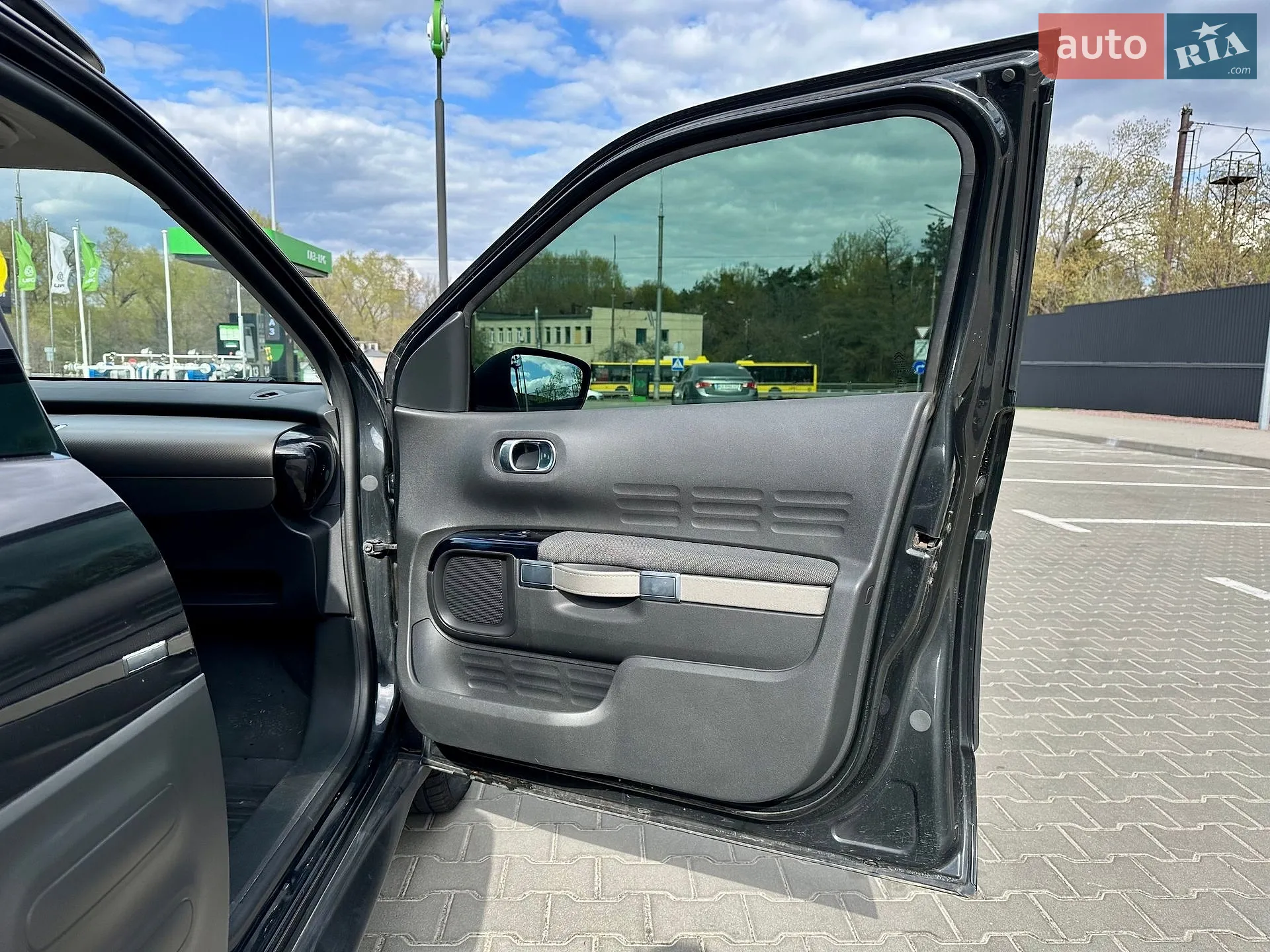 2015 Citroen C4 Cactus - мініатюра 44