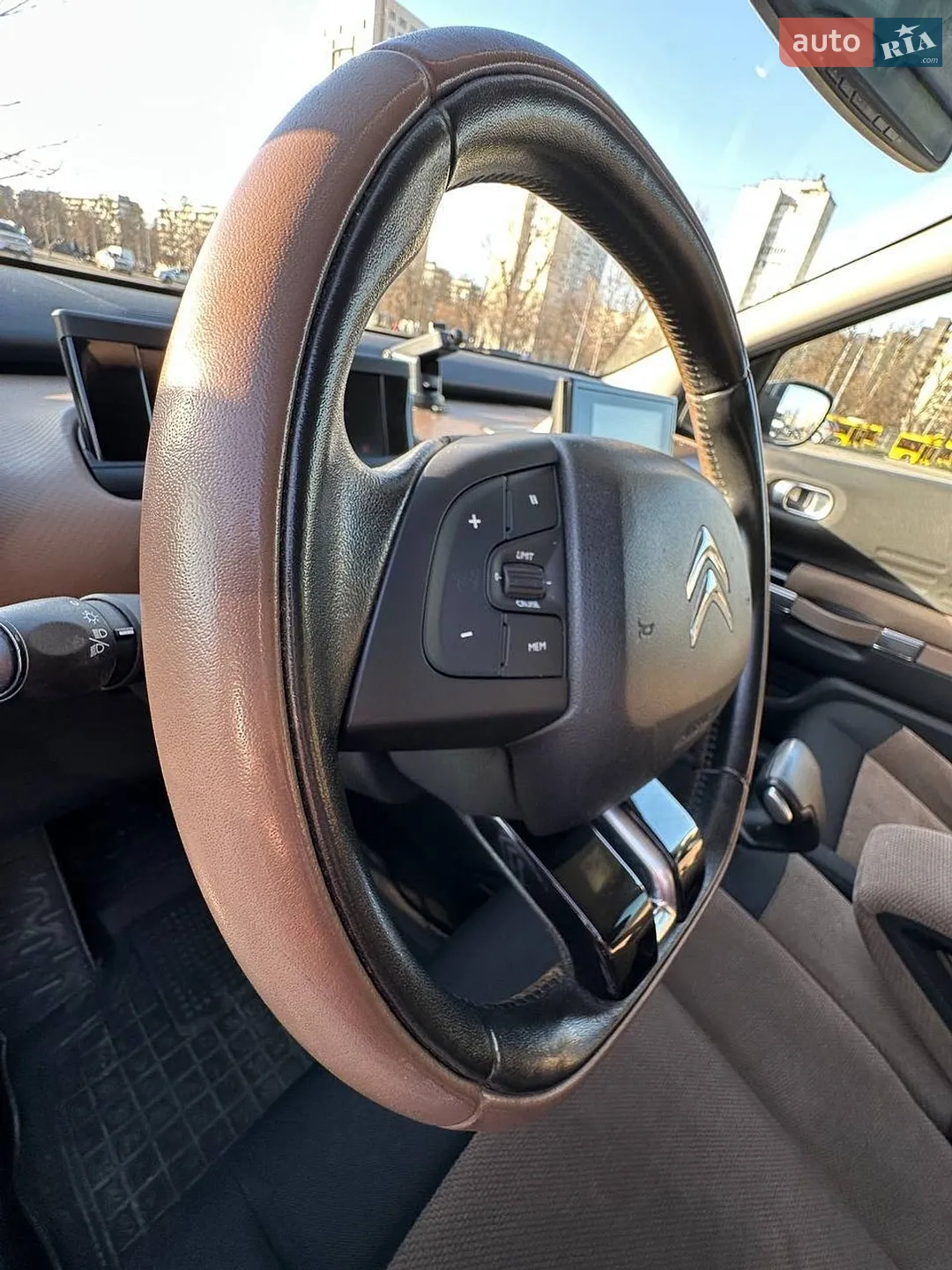 2015 Citroen C4 Cactus - мініатюра 11