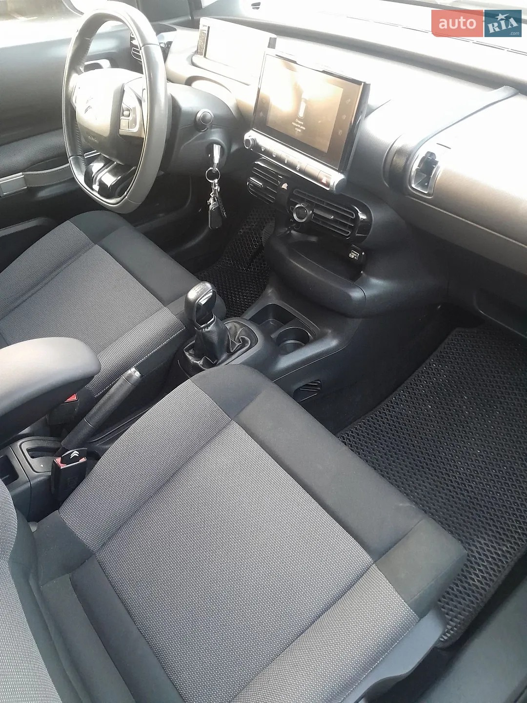 2016 Citroen C4 Cactus - мініатюра 25