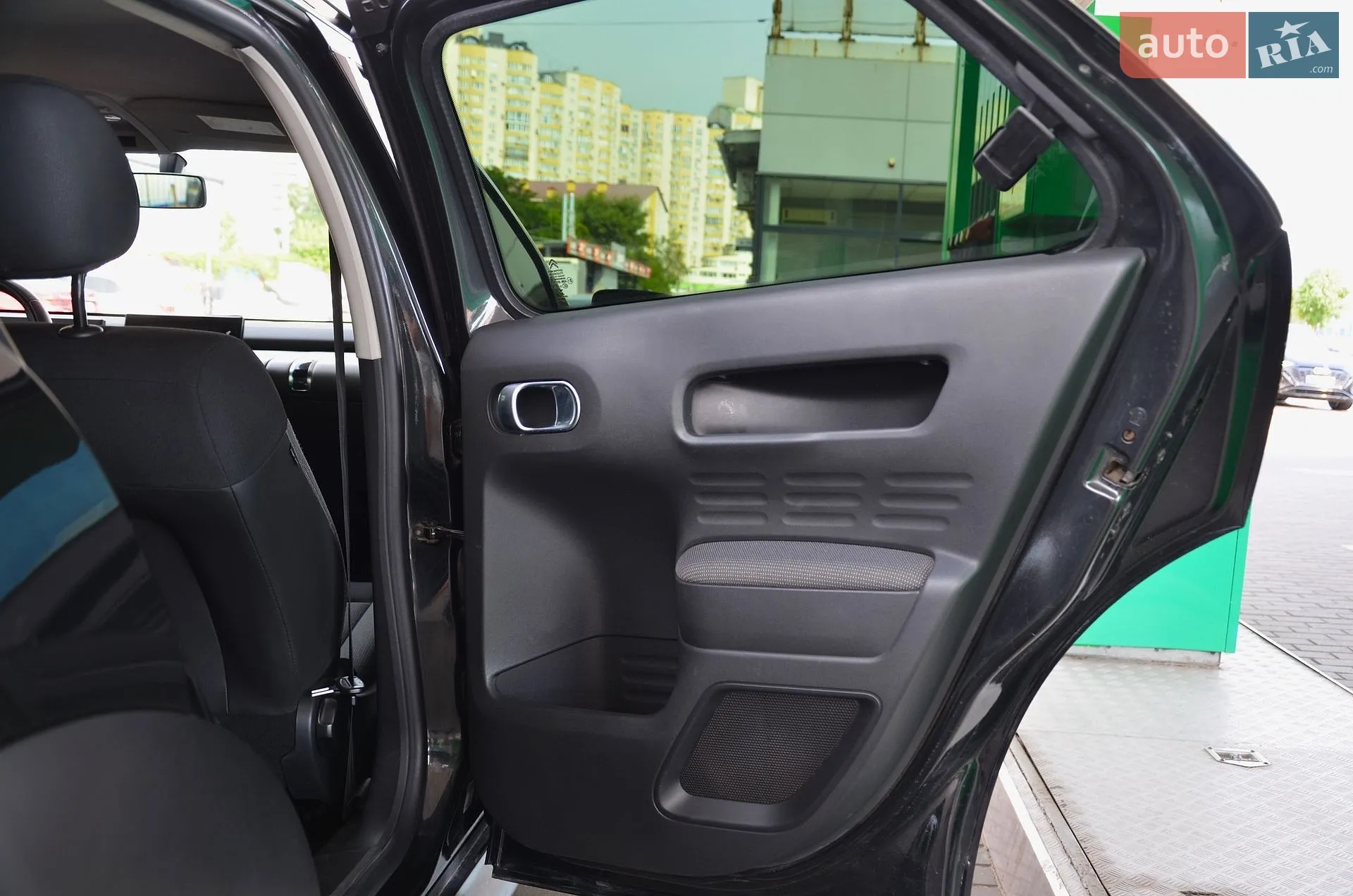 2015 Citroen C4 Cactus - мініатюра 41