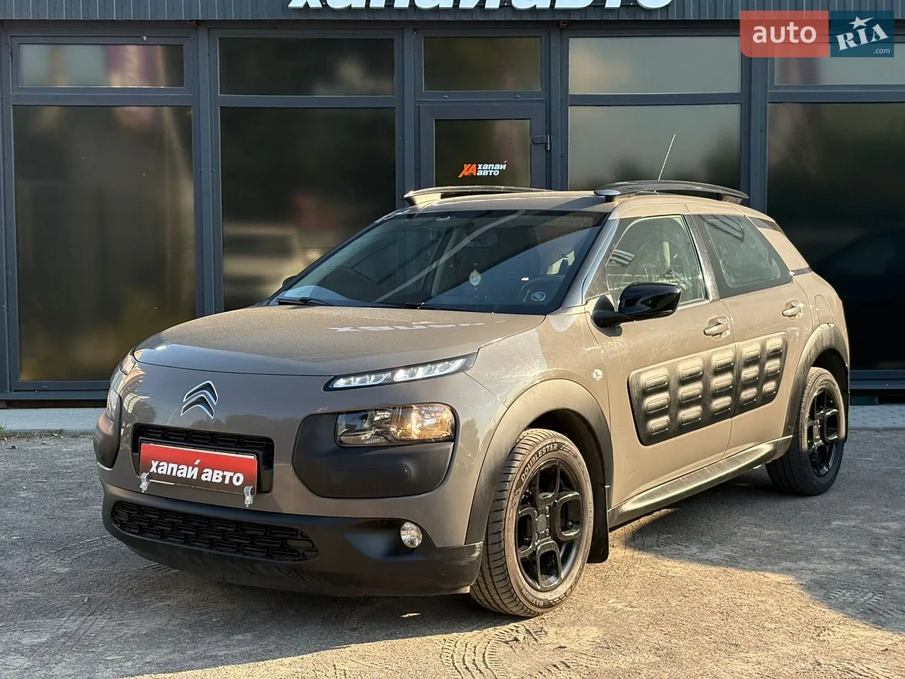 2016 Citroen C4 Cactus - мініатюра 24