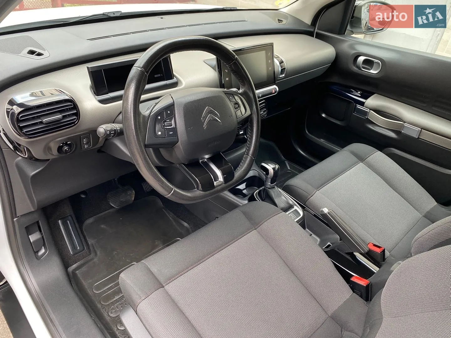 2018 Citroen C4 Cactus - мініатюра 18