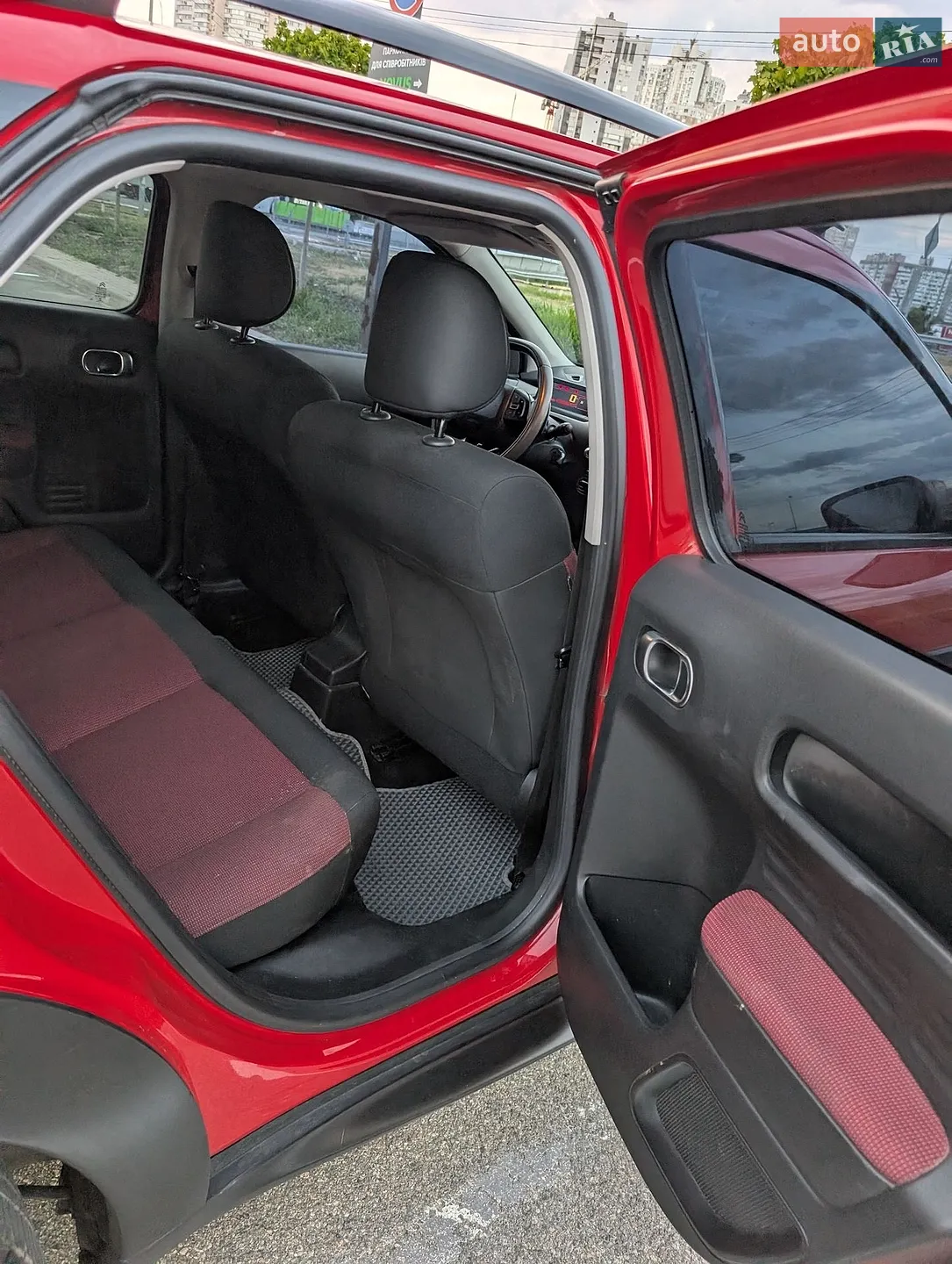 2016 Citroen C4 Cactus - мініатюра 18