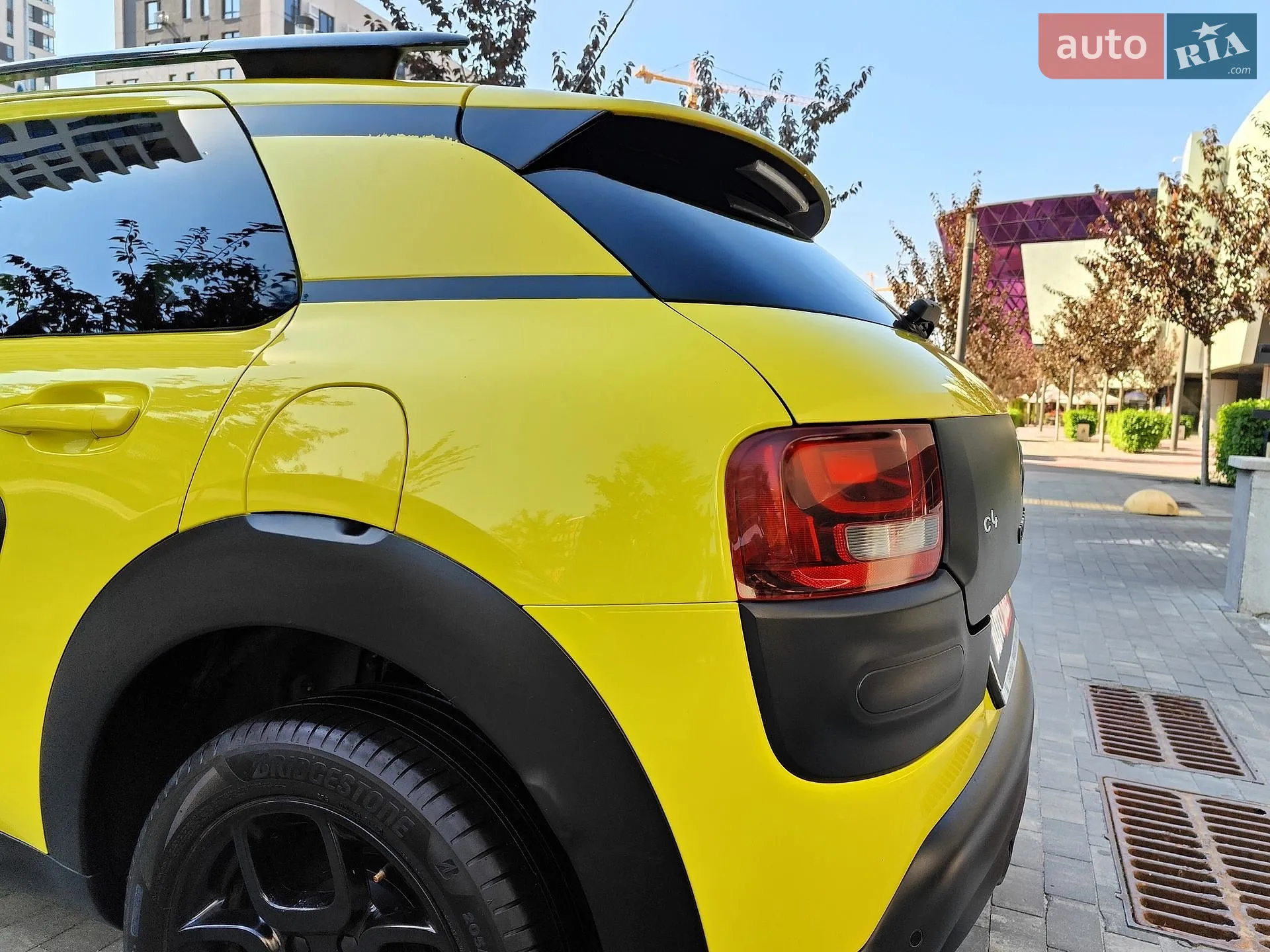 2015 Citroen C4 Cactus - мініатюра 16