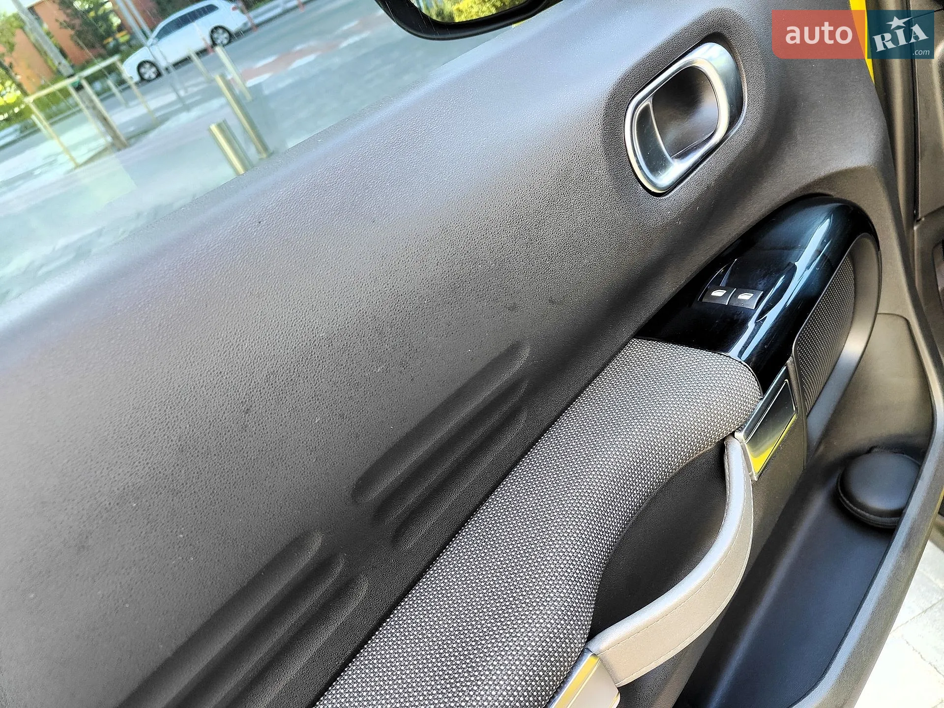 2015 Citroen C4 Cactus - мініатюра 37