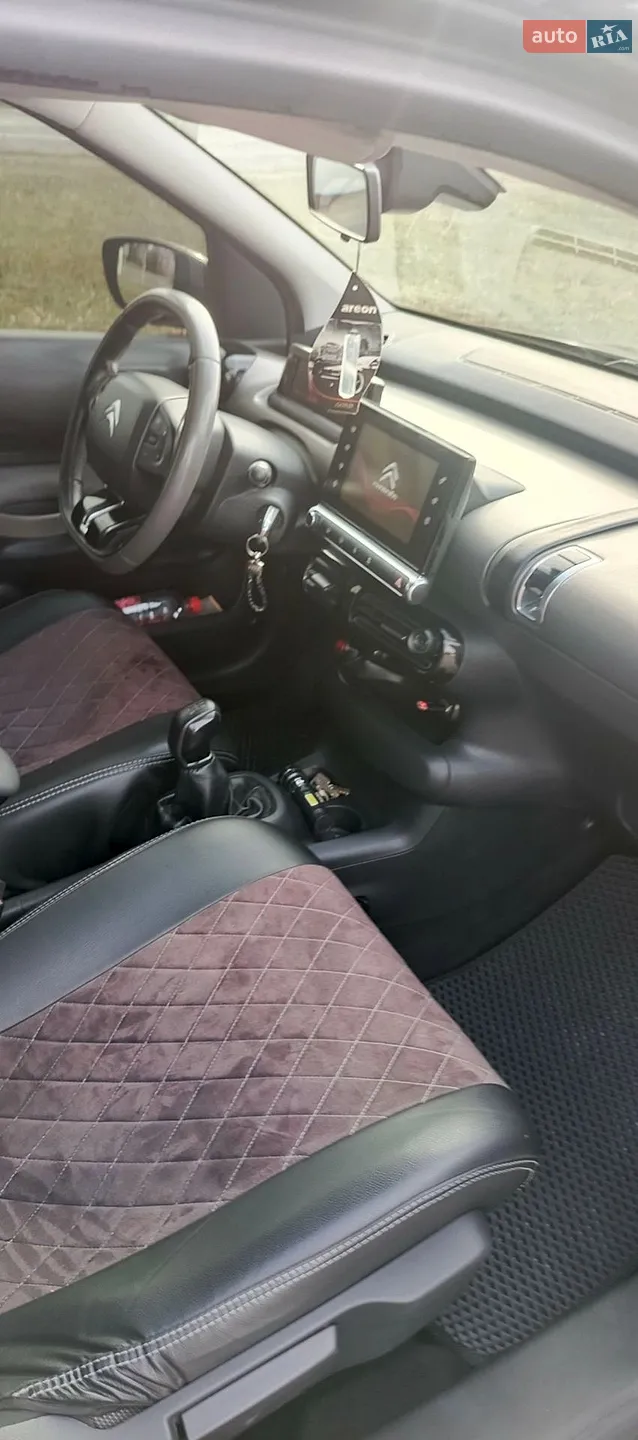 2016 Citroen C4 Cactus - мініатюра 31