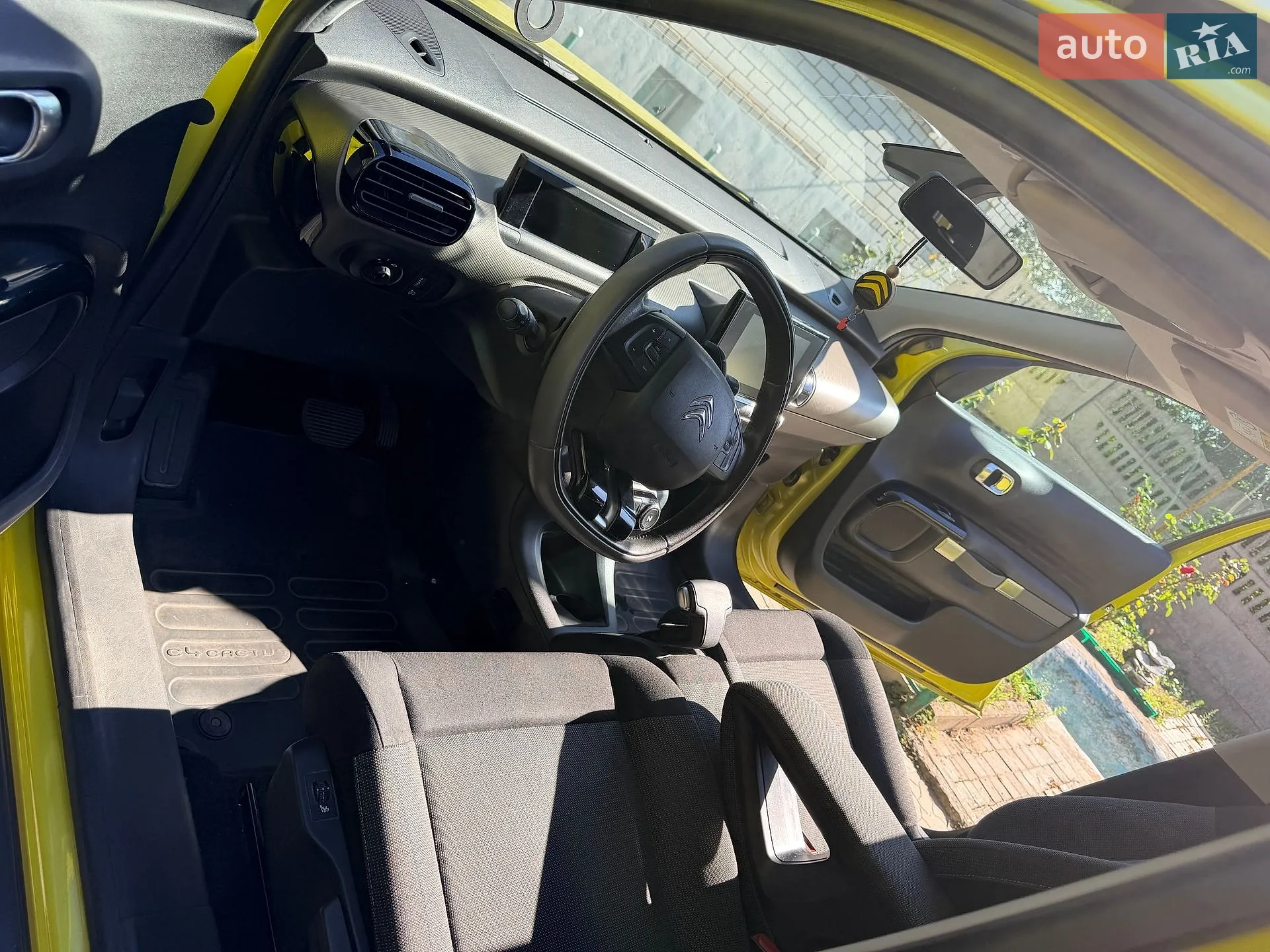 2015 Citroen C4 Cactus - мініатюра 10