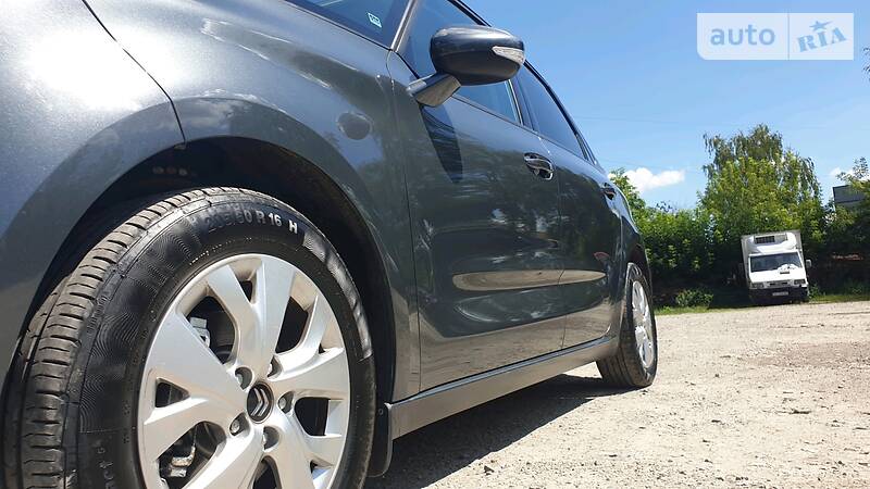 Універсал Citroen C4 Picasso 2013 в Івано-Франківську