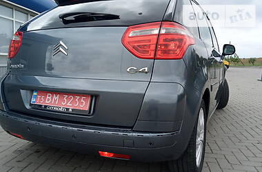 Минивэн Citroen C4 Picasso 2009 в Луцке