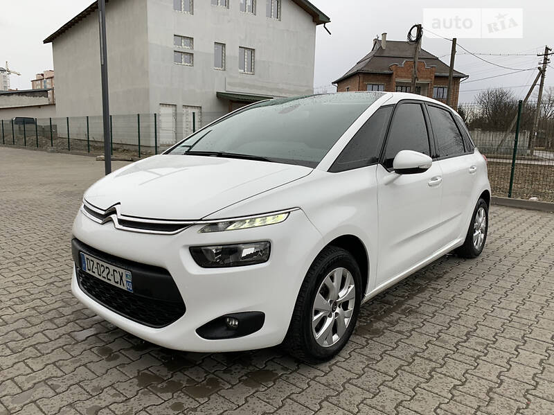 Універсал Citroen C4 Picasso 2016 в Івано-Франківську