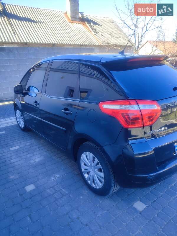 Хетчбек Citroen C4 Picasso 2010 в Львові фото 2 Хетчбек Citroen C4 Picasso 2010 в Львові
