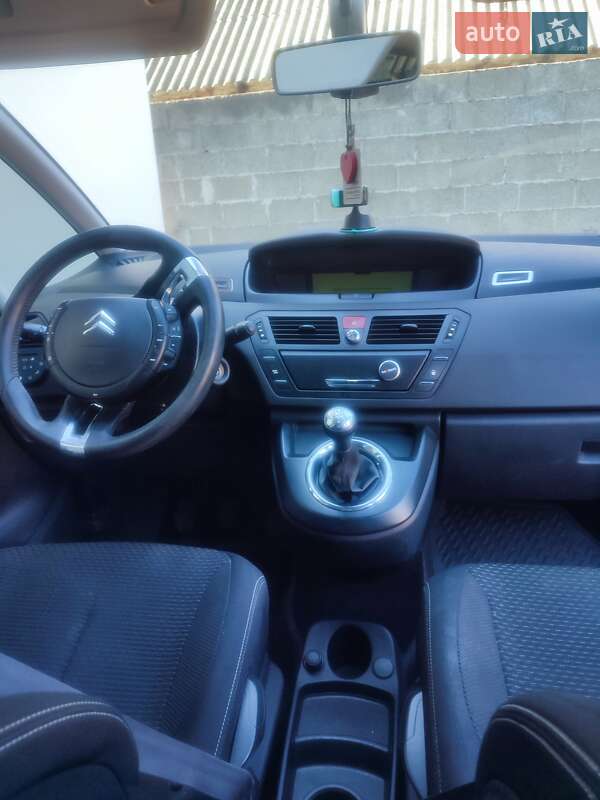 Хетчбек Citroen C4 Picasso 2010 в Львові фото 10 Хетчбек Citroen C4 Picasso 2010 в Львові