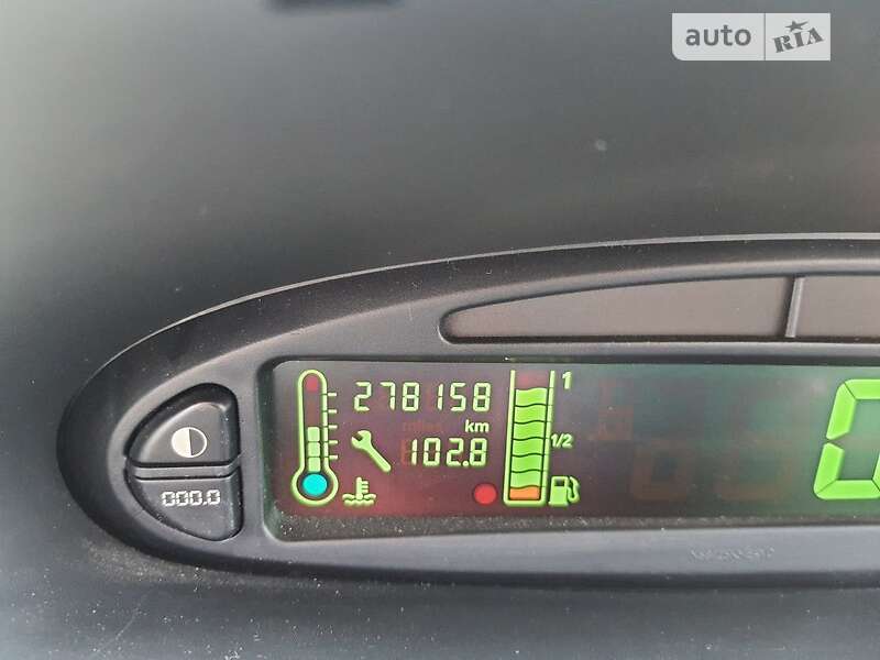 Минивэн Citroen C4 Picasso 2004 в Сумах