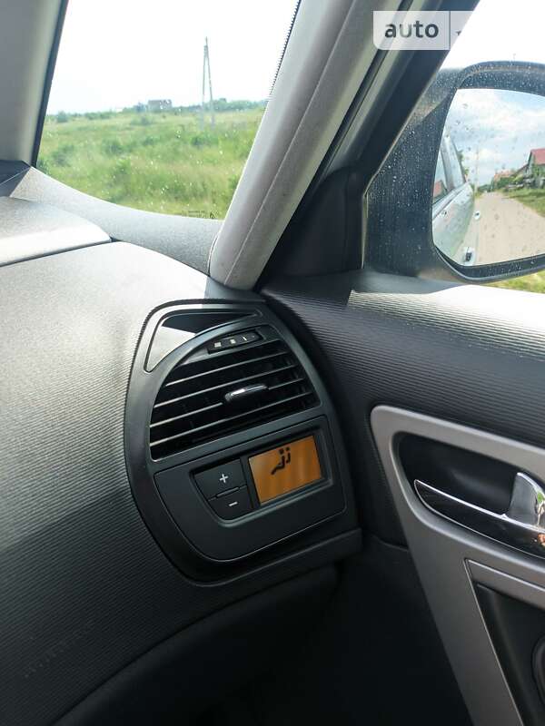 Микровэн Citroen C4 Picasso 2011 в Городке