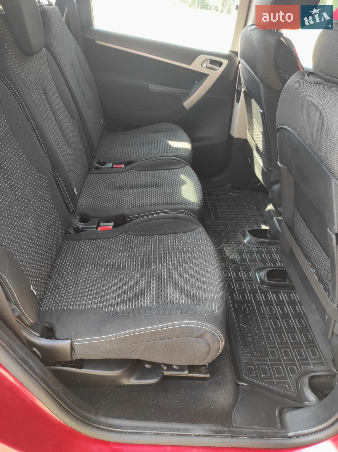 2011 Citroen C4 Picasso - мініатюра 10