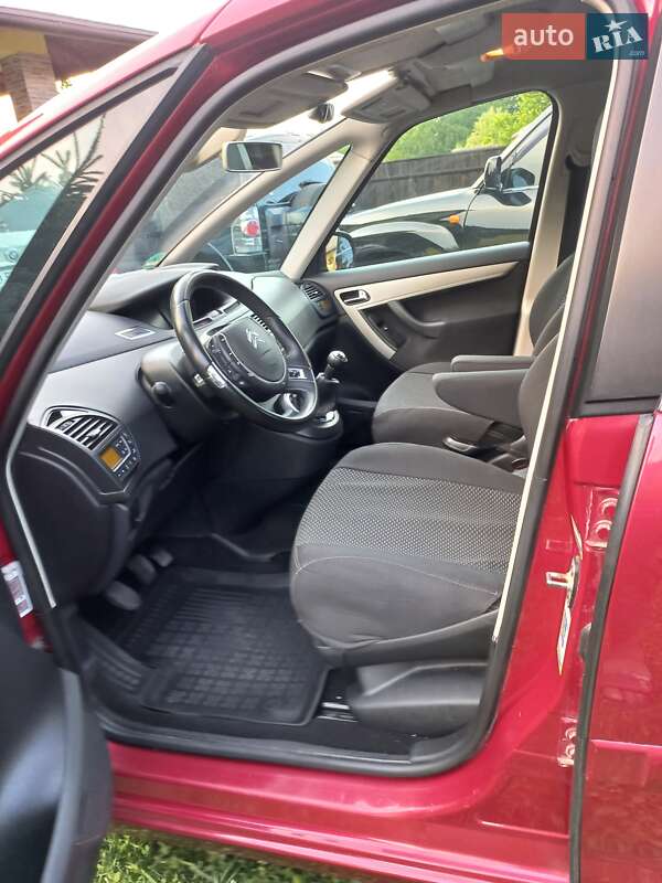 Минивэн Citroen C4 Picasso 2012 в Черновцах