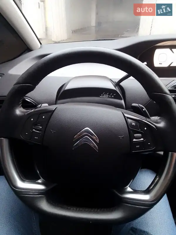 Citroen C4 Picasso 2013 VIN VF73A9HC8DJ836119 фото оголошення 5 з 48