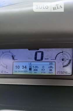 Мікровен Citroen C4 Picasso 2009 в 