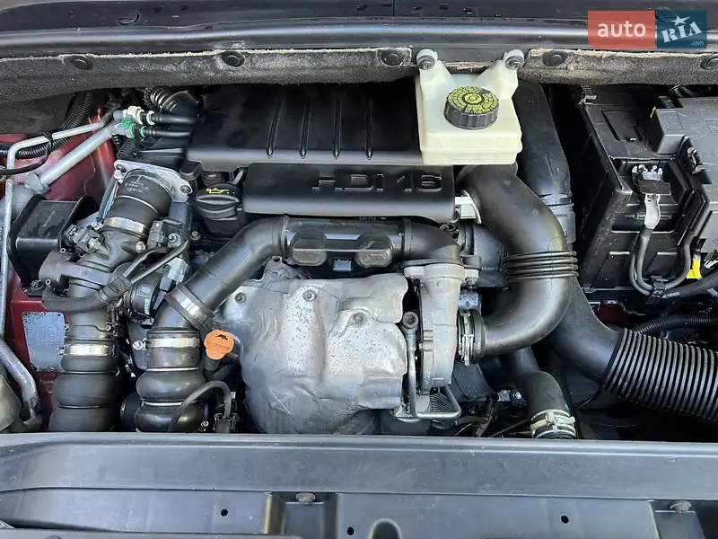 Микровэн Citroen C4 Picasso 2010 в 