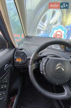 Микровэн Citroen C4 Picasso 2011 в 