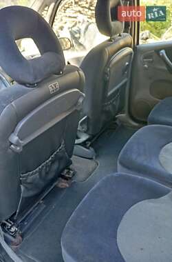Минивэн Citroen C4 Picasso 2003 в 