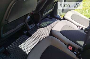 Микровэн Citroen C4 Picasso 2013 в 
