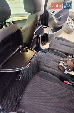 Микровэн Citroen C4 Picasso 2011 в 