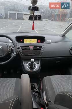 Мікровен Citroen C4 Picasso 2010 в 