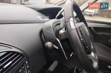 Микровэн Citroen C4 Picasso 2011 в 