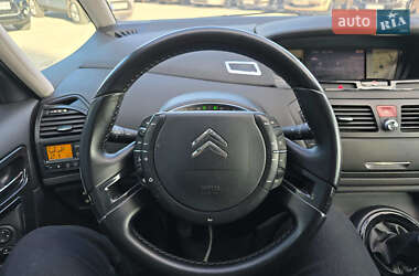 Микровэн Citroen C4 Picasso 2010 в 