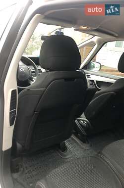 Микровэн Citroen C4 Picasso 2010 в 