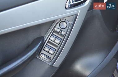 Микровэн Citroen C4 Picasso 2011 в 