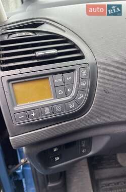 Универсал Citroen C4 Picasso 2010 в 