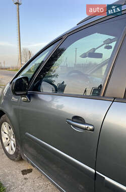 Микровэн Citroen C4 Picasso 2011 в 