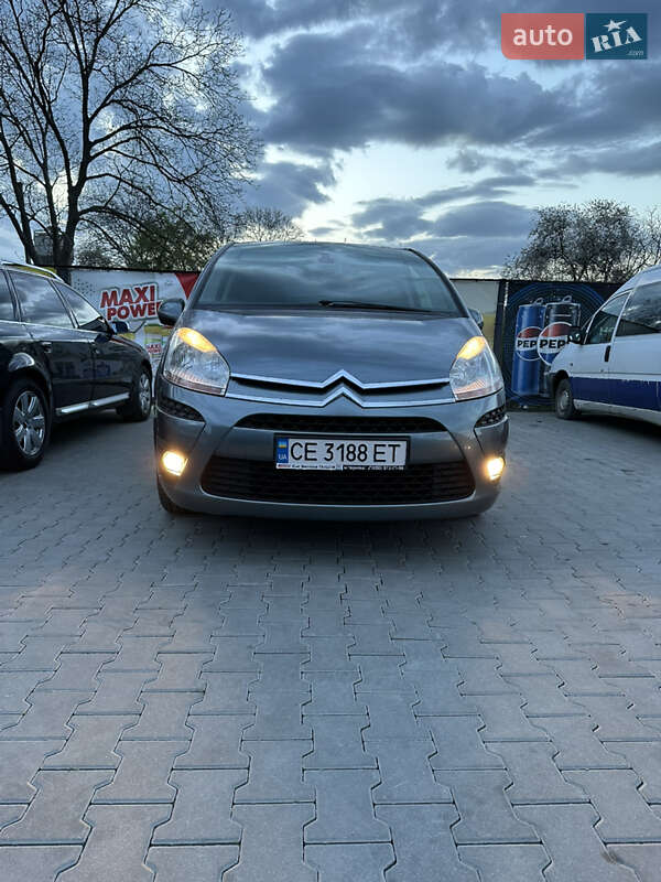 Микровэн Citroen C4 Picasso 2010 в 