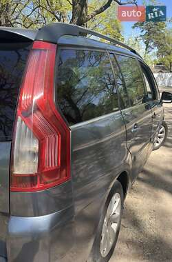 Микровэн Citroen C4 Picasso 2010 в 