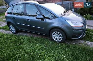 Микровэн Citroen C4 Picasso 2010 в 