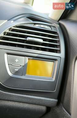 Микровэн Citroen C4 Picasso 2010 в 