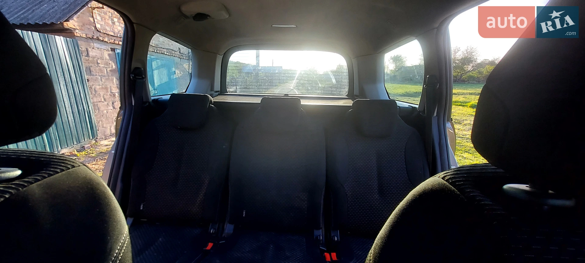 2010 Citroen C4 Picasso - мініатюра 13