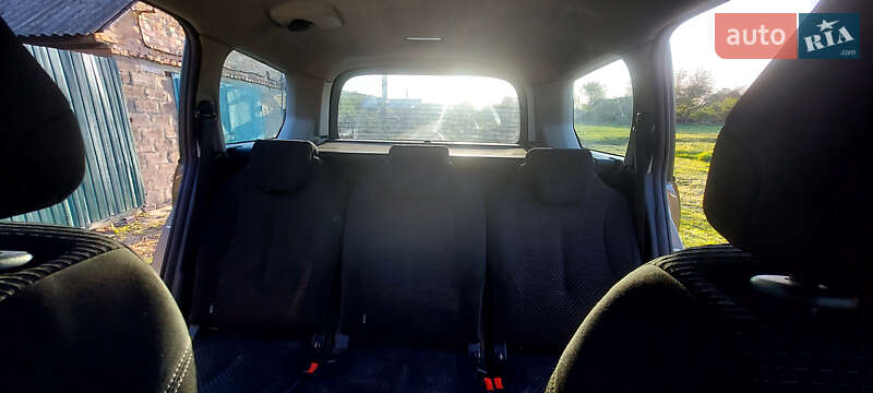 Мінівен Citroen C4 Picasso 2010 в Полтаві фото 13 Мінівен Citroen C4 Picasso 2010 в Полтаві