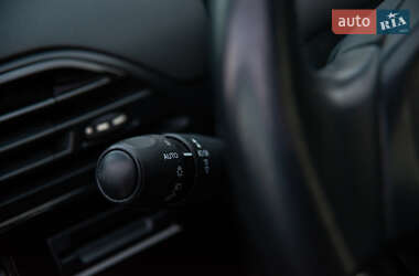 Мікровен Citroen C4 Picasso 2016 в 