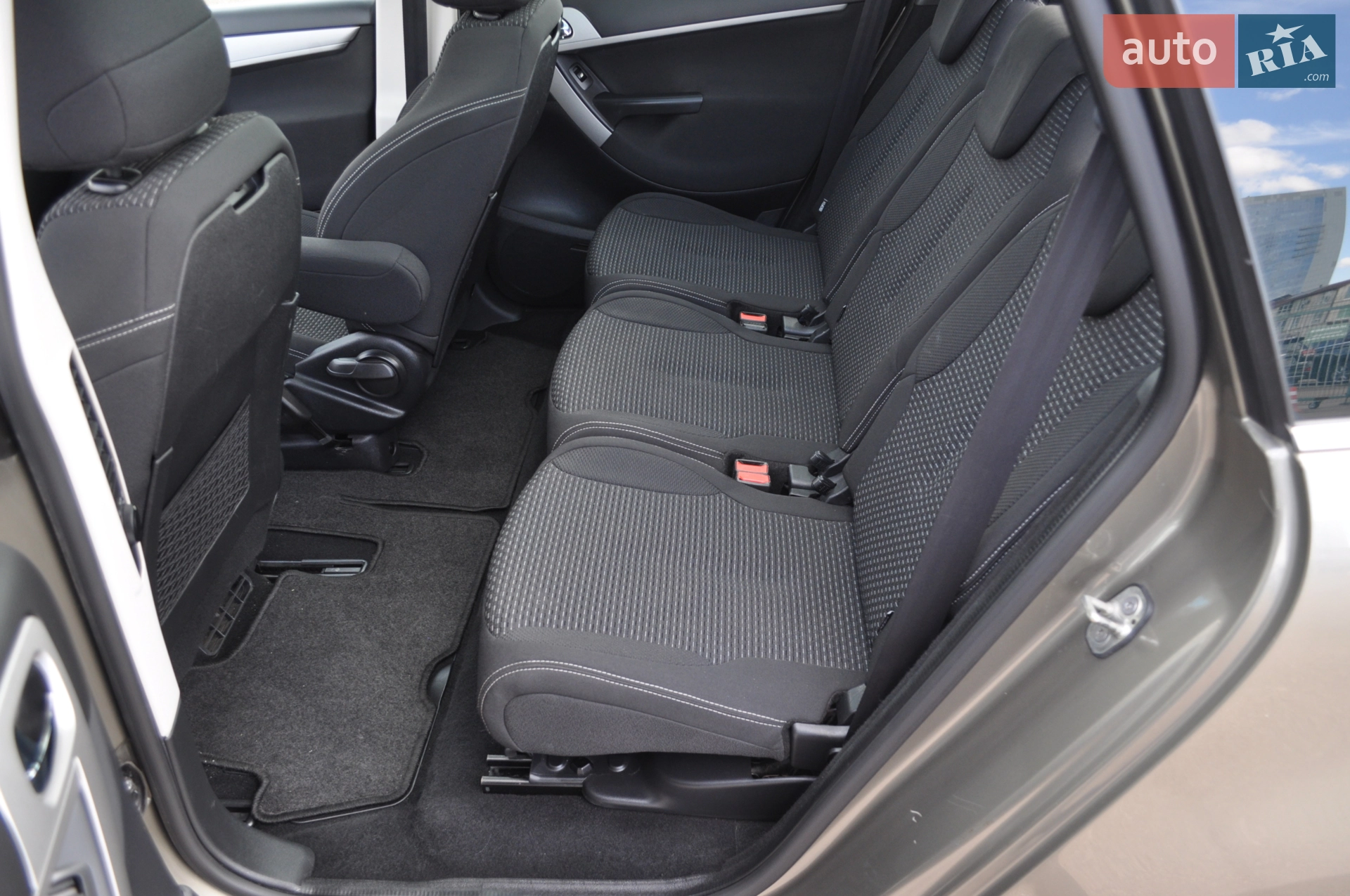 2011 Citroen C4 Picasso - мініатюра 34