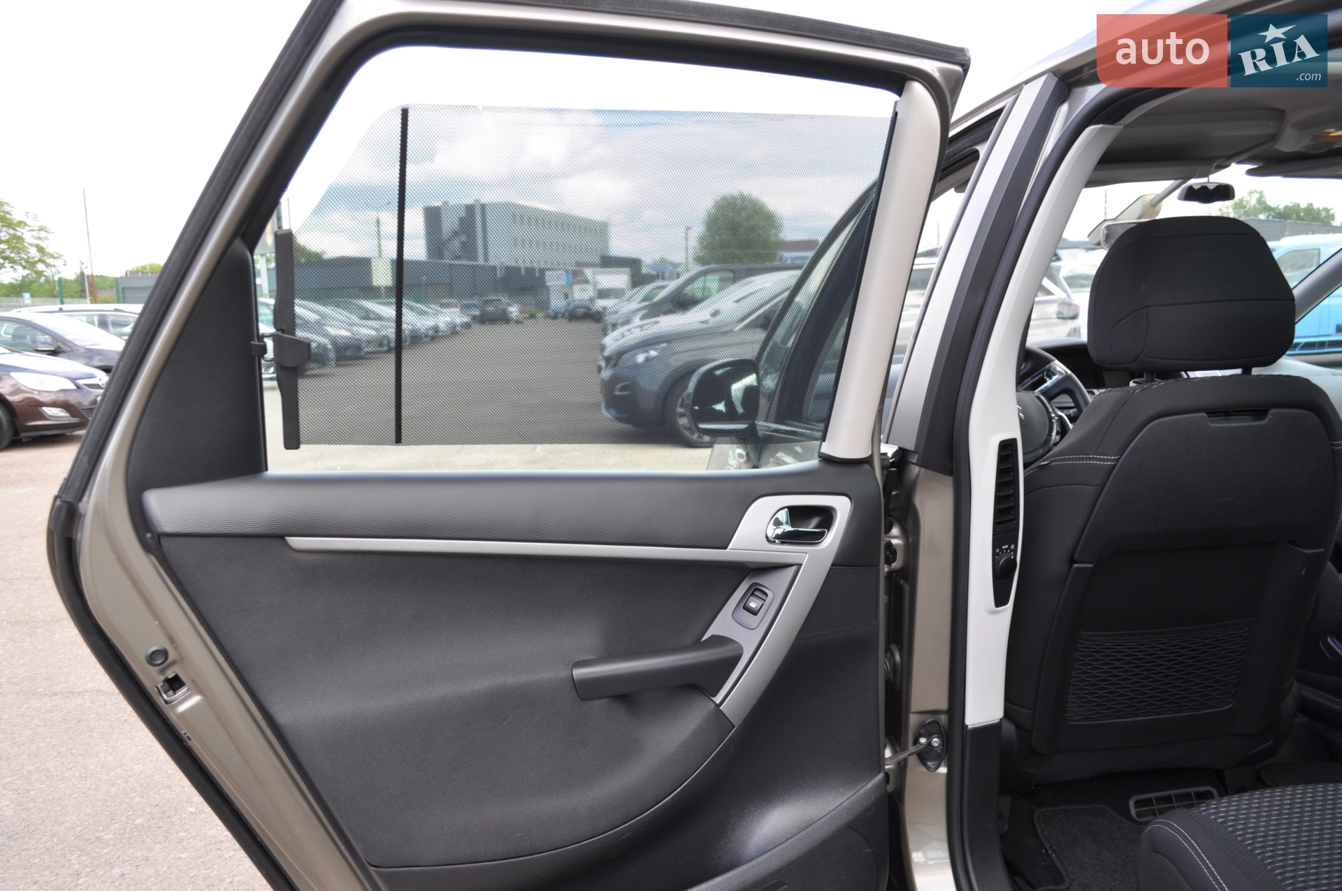 2011 Citroen C4 Picasso - мініатюра 36