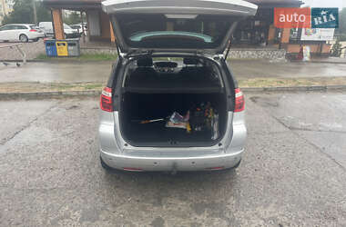 Микровэн Citroen C4 Picasso 2010 в 