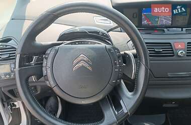 Микровэн Citroen C4 Picasso 2012 в 