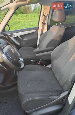 Микровэн Citroen C4 Picasso 2011 в 