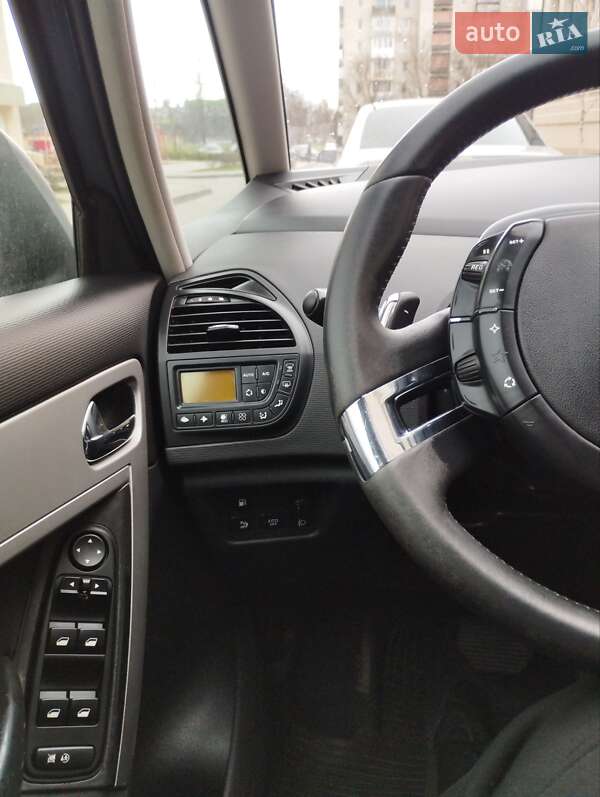 Микровэн Citroen C4 Picasso 2011 в Луцке фото 11 Микровэн Citroen C4 Picasso 2011 в Луцке
