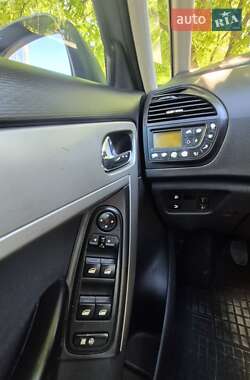 Микровэн Citroen C4 Picasso 2009 в 